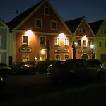 Отель Zum Loewen Фельбург