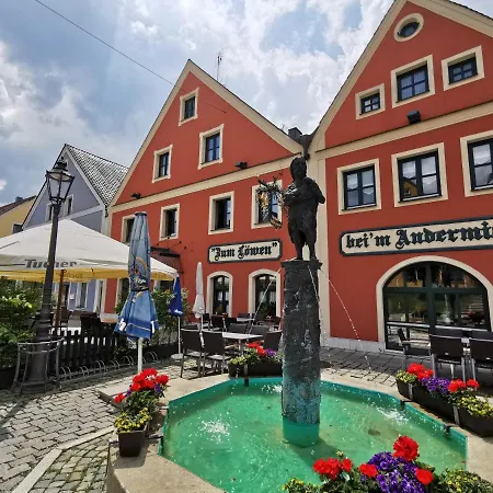 Zum Loewen Hotel 2*