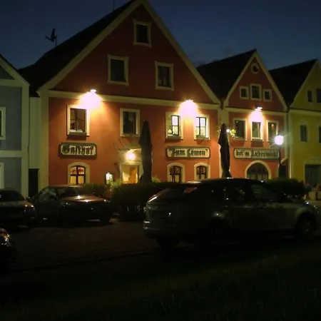 Hotel Zum Loewen Velburg