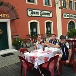 Hotel Zum Loewen Velburg