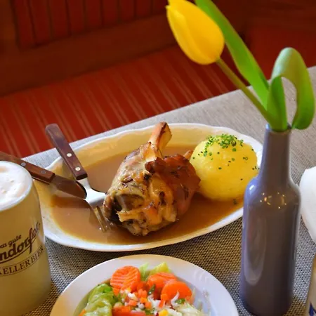Zum Loewen 2* Velburg