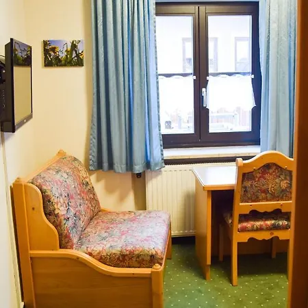 Zum Loewen Velburg