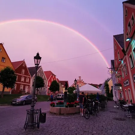 Zum Loewen Velburg